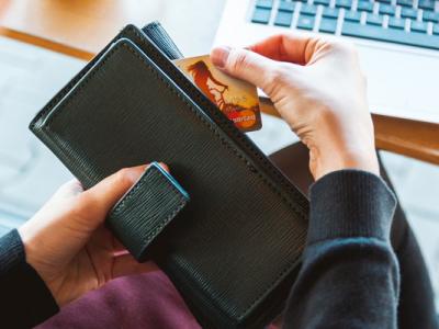 Controlar el gasto con tu tarjeta de crédito: qué hacer y qué no hacer